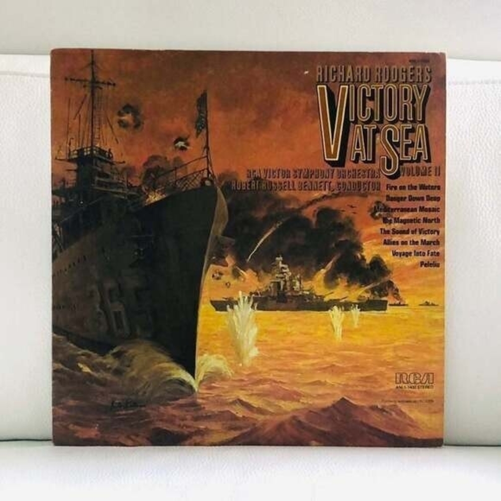 LP Richard Rodgers, RCA Victor Symphony Orchestra - Victory At Sea Volume 2